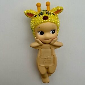 Custom Sonny Angel Giraffe Hipper from Hippers Animal Series.